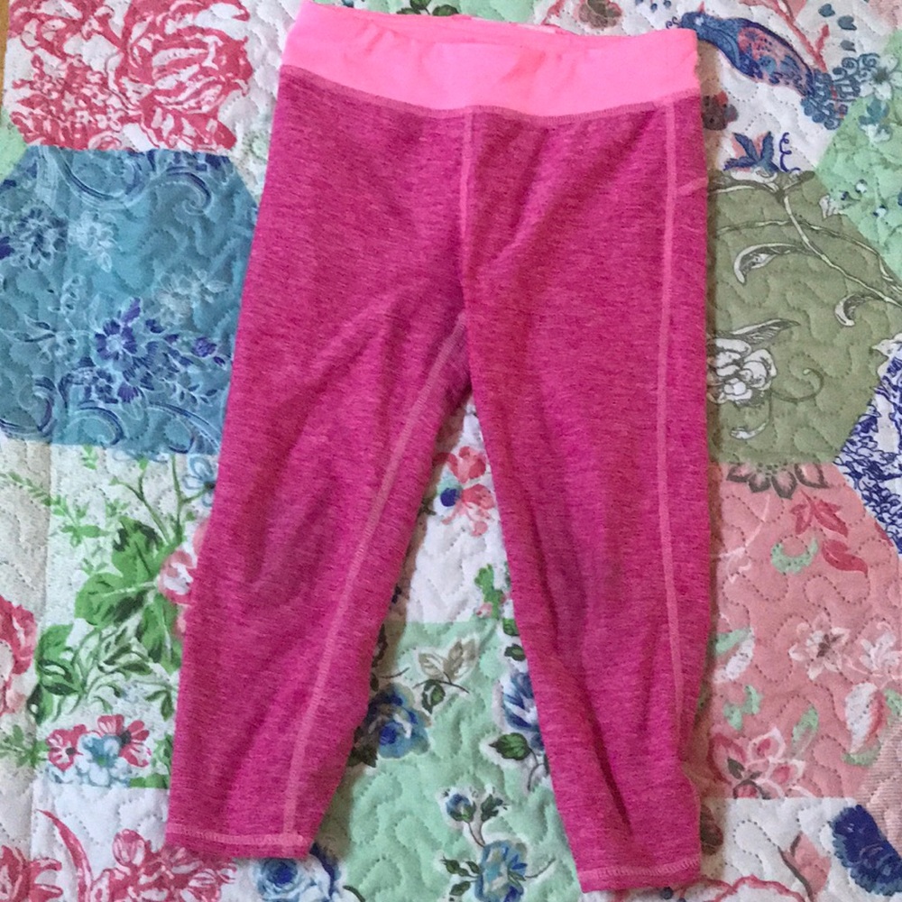 Girls hot pink capris